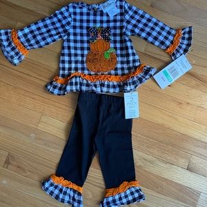 2 piece pumpkin set-NWT